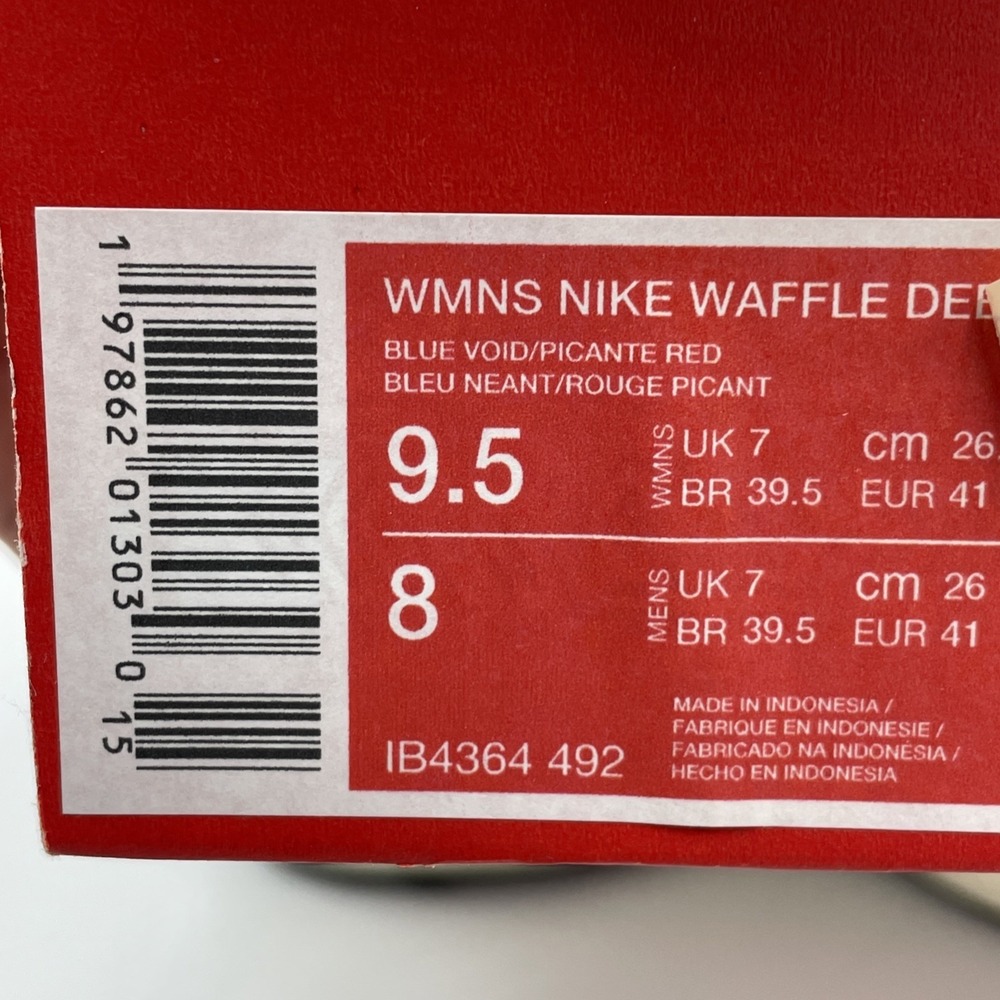Nike Shoes Women's Sz 9.5 Blue Void Red Waffle Debut Running Sneakers IB4364-492 - Picture 7 of 7